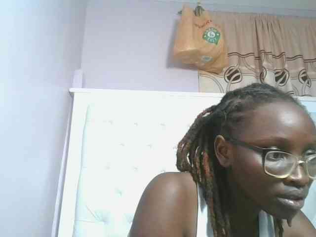SweetAryy webcam