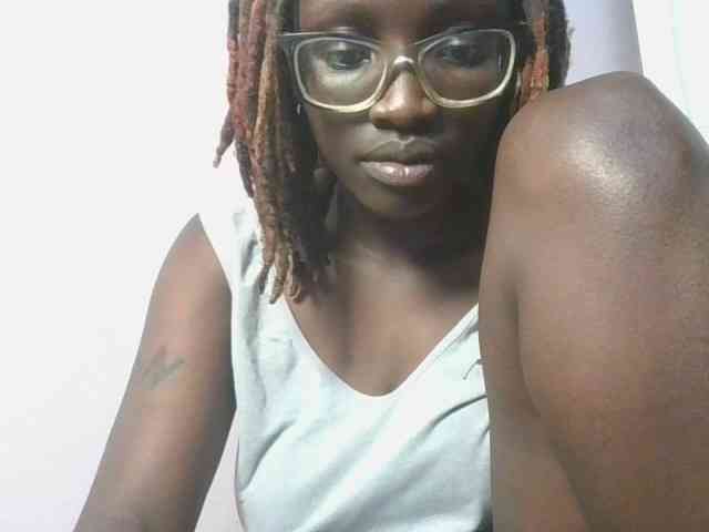 SweetAryy webcam