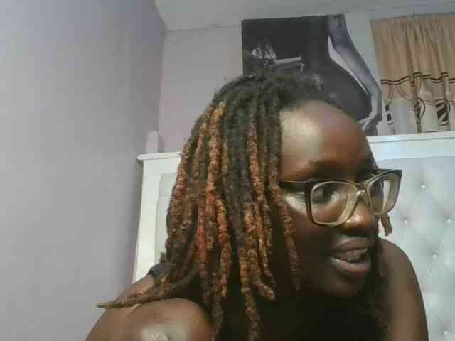 SweetAryy webcam