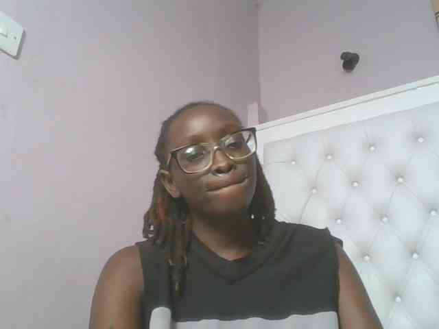 SweetAryy webcam