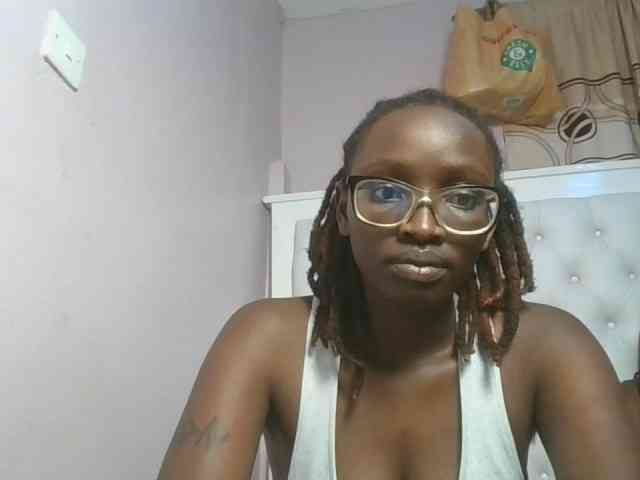 SweetAryy webcam