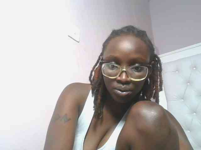 SweetAryy webcam