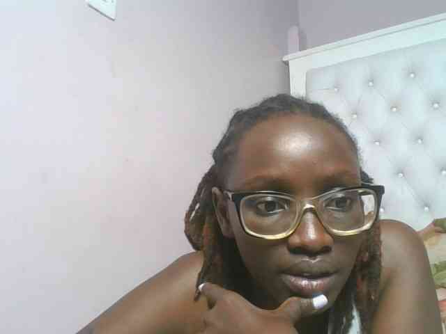 SweetAryy webcam