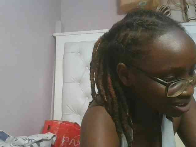 SweetAryy webcam