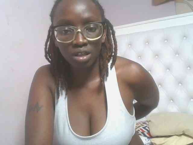 SweetAryy webcam