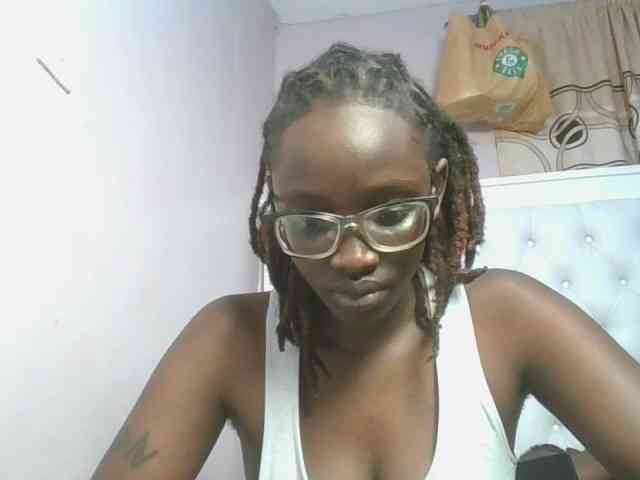 SweetAryy webcam