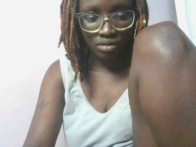 SweetAryy webcam
