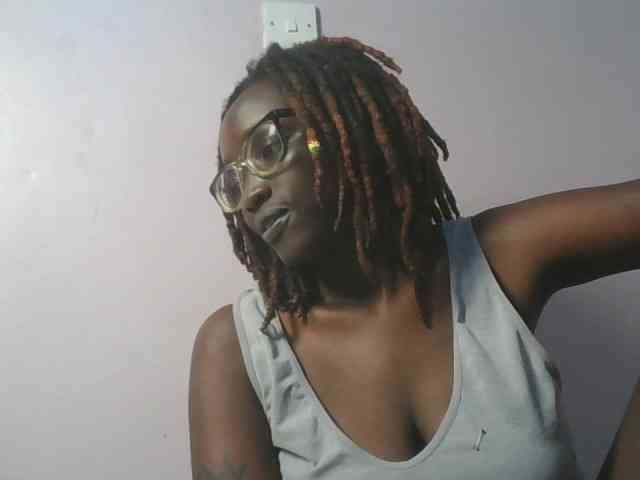 SweetAryy webcam