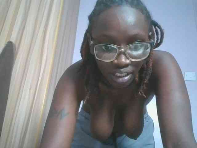 SweetAryy webcam