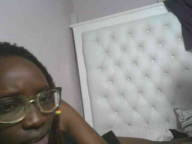 SweetAryy webcam