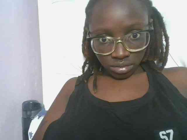 SweetAryy webcam