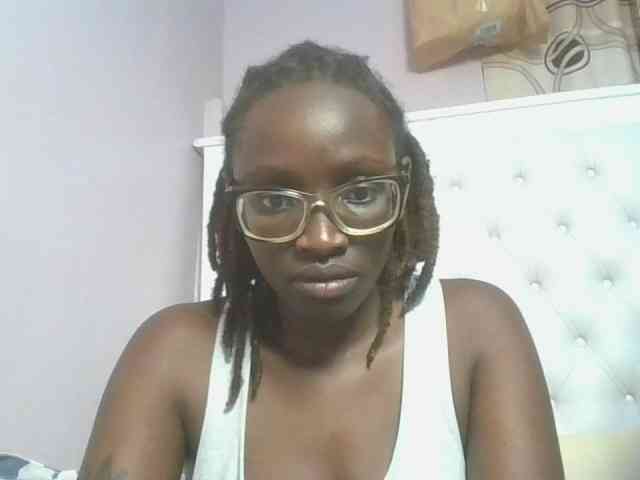 SweetAryy webcam