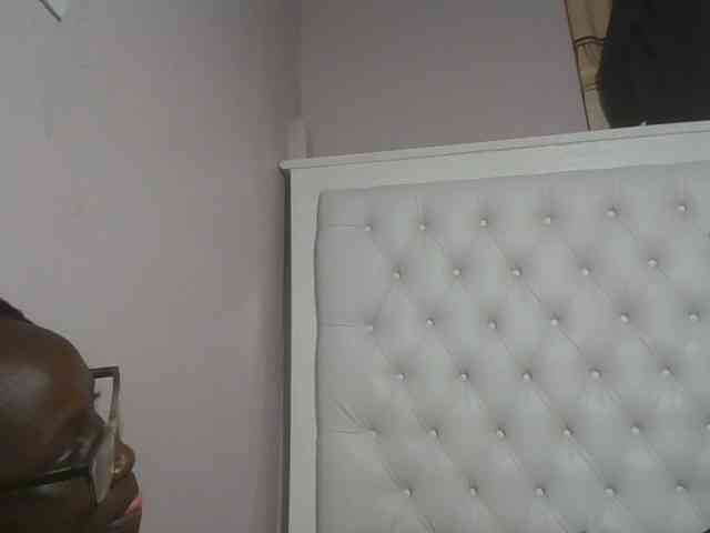 SweetAryy webcam