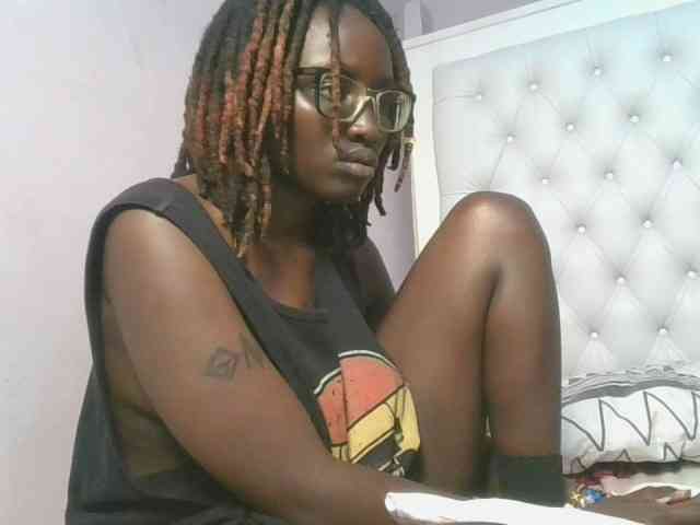 SweetAryy webcam