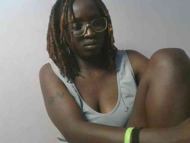 SweetAryy webcam