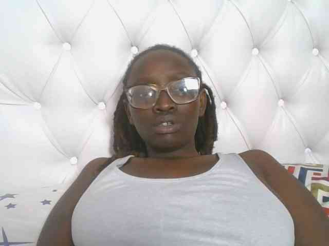 SweetAryy webcam