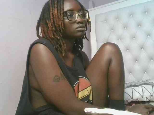 SweetAryy webcam