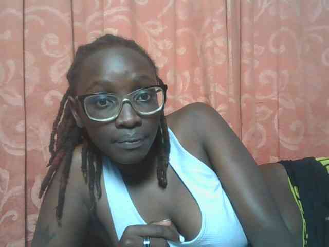 SweetAryy webcam