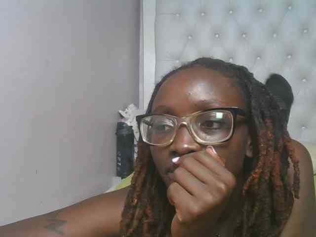 SweetAryy webcam