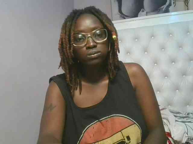 SweetAryy webcam
