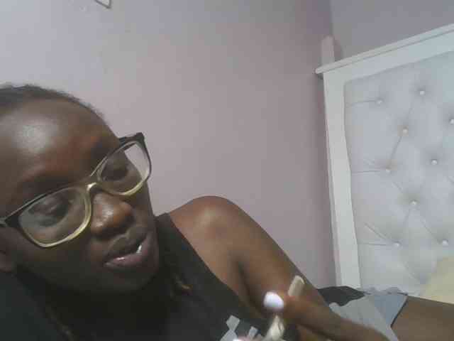 SweetAryy webcam