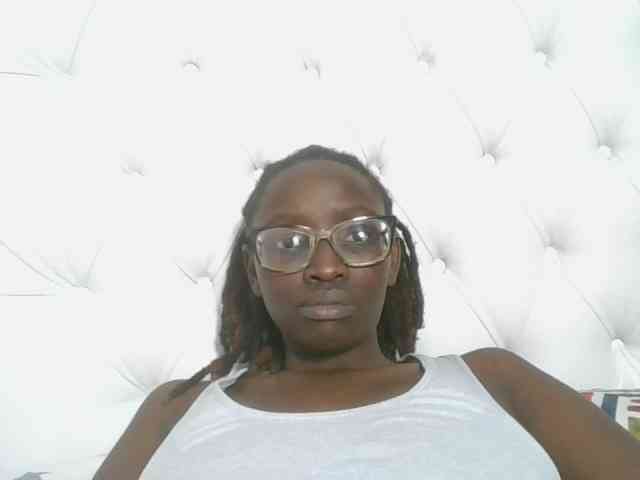 SweetAryy webcam