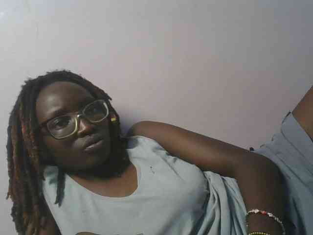 SweetAryy webcam
