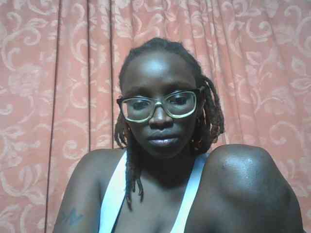 SweetAryy webcam