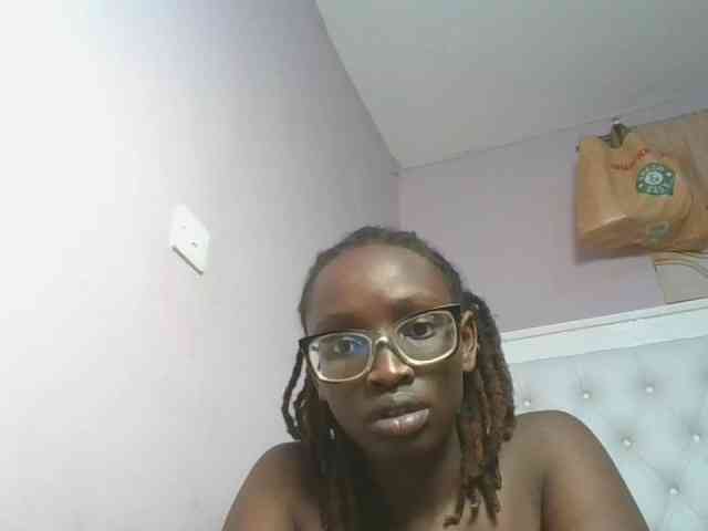 SweetAryy webcam