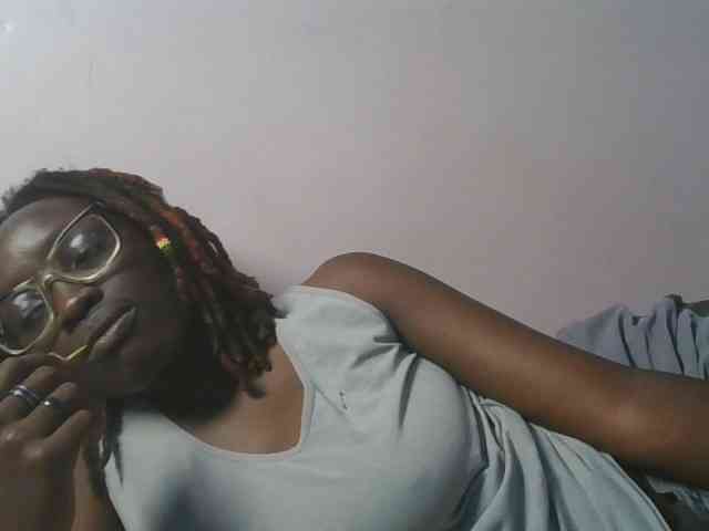 SweetAryy webcam