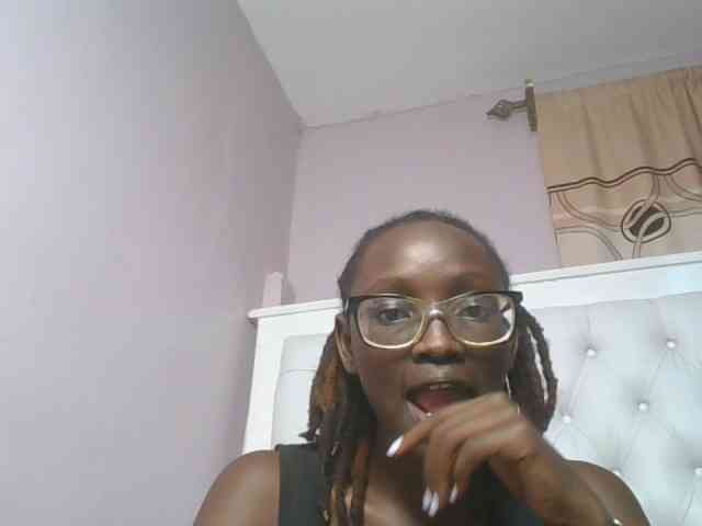SweetAryy webcam