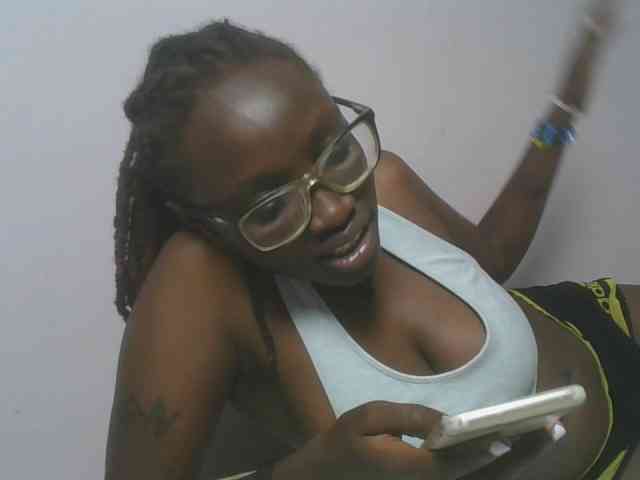 SweetAryy webcam