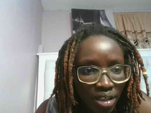 SweetAryy webcam