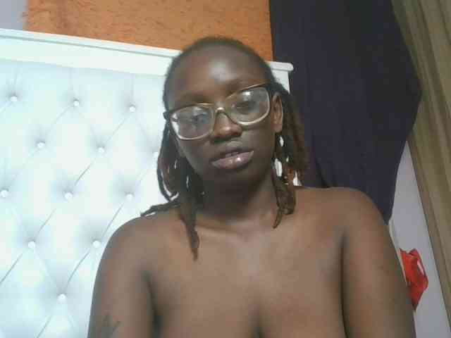 SweetAryy webcam