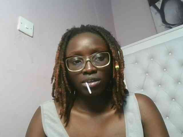 SweetAryy webcam