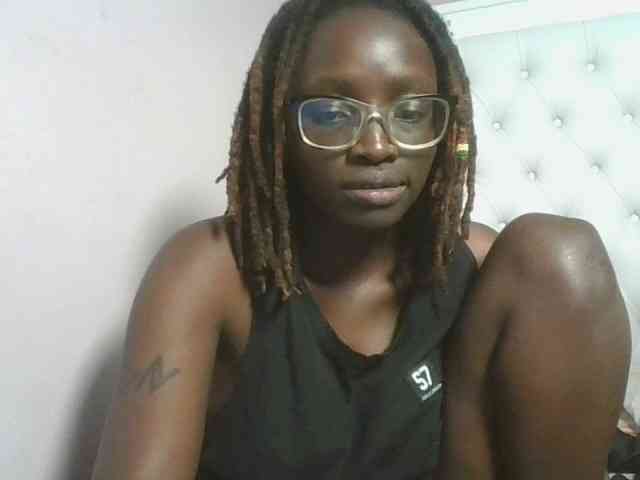 SweetAryy webcam