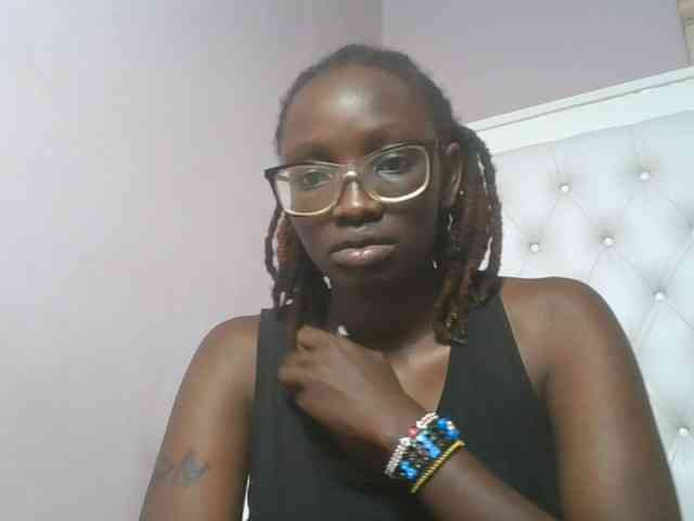 SweetAryy webcam