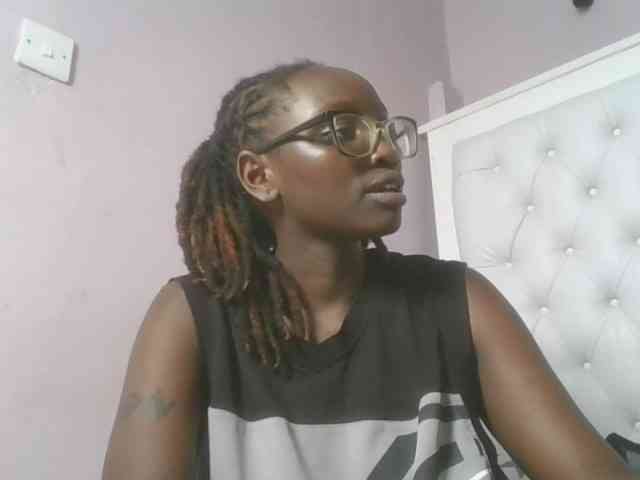 SweetAryy webcam
