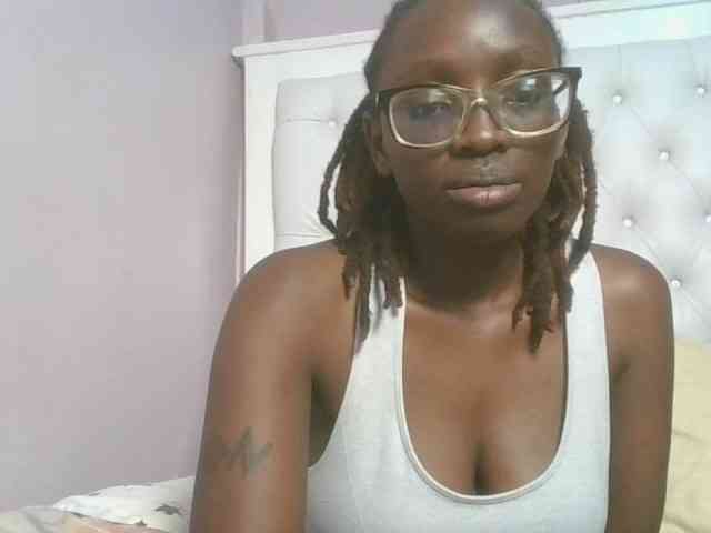 SweetAryy webcam