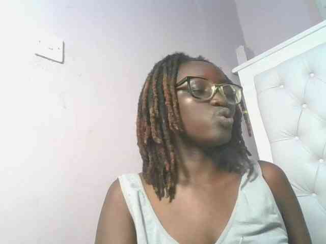 SweetAryy webcam
