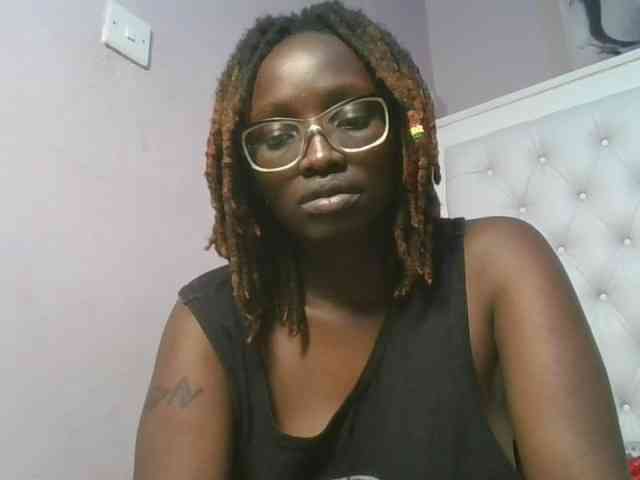 SweetAryy webcam