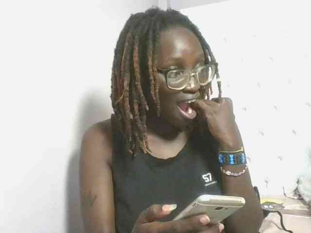 SweetAryy webcam