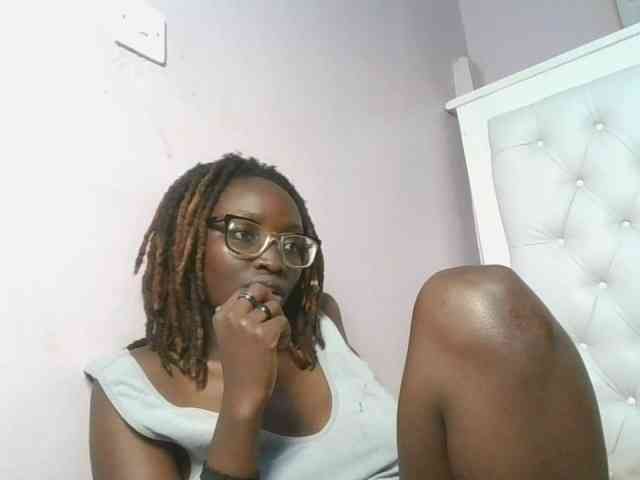 SweetAryy webcam