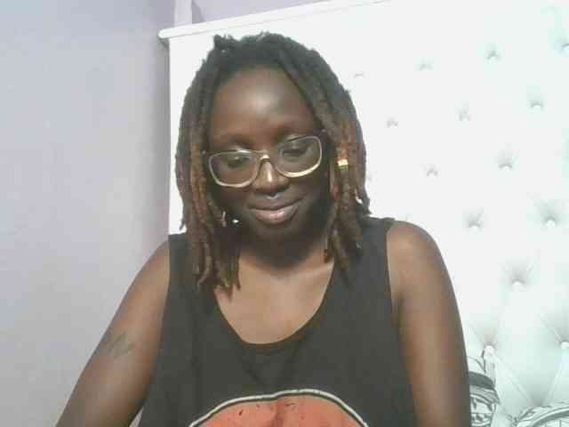 SweetAryy webcam