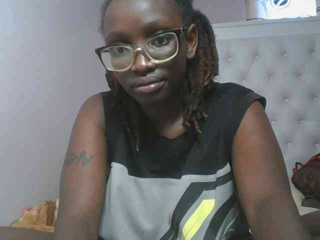 SweetAryy webcam