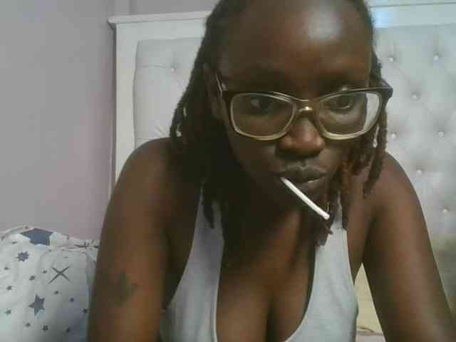 SweetAryy webcam