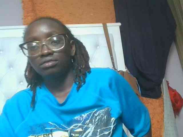 SweetAryy webcam