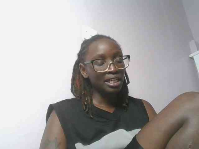 SweetAryy webcam