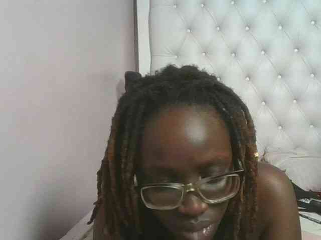 SweetAryy webcam
