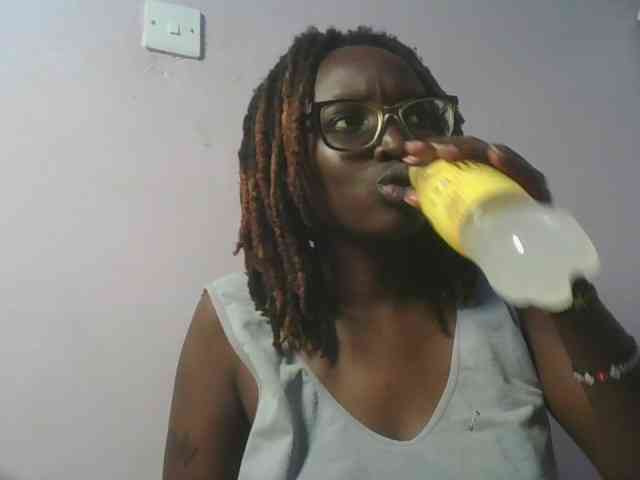 SweetAryy webcam